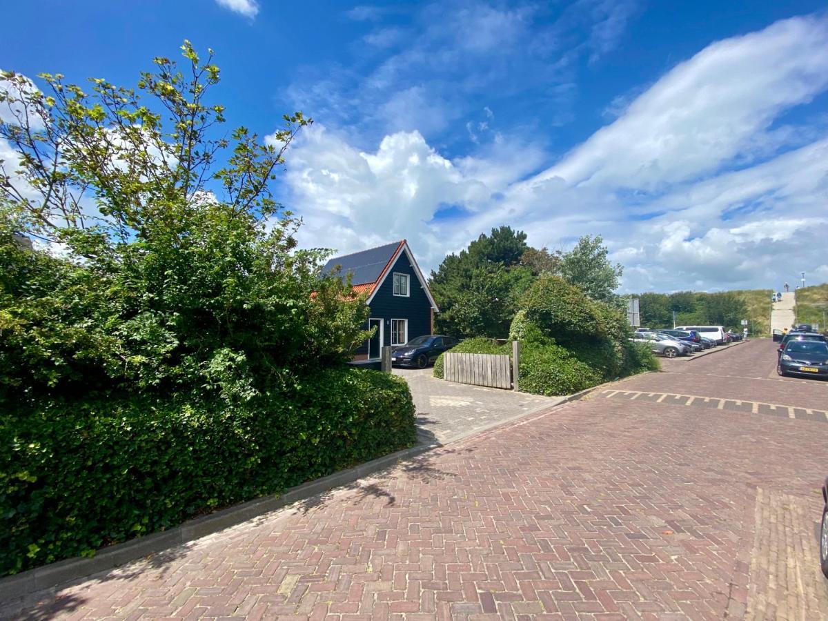 Uniek Huis Onderaan De Duinen -Veel Privacy- Eigen Parkeerplaats Domburg Eksteriør billede